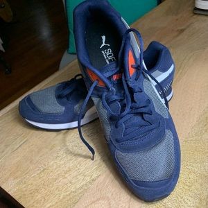 NWOT Puma sneakers